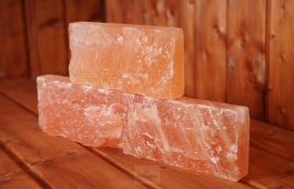 Гималайская соль: вся польза моря у вас в бане